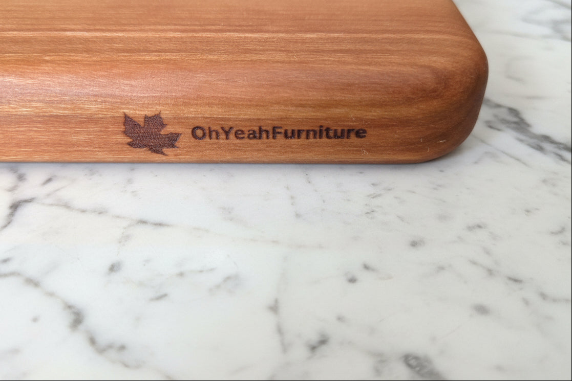 Canadian Classic Cutting Board